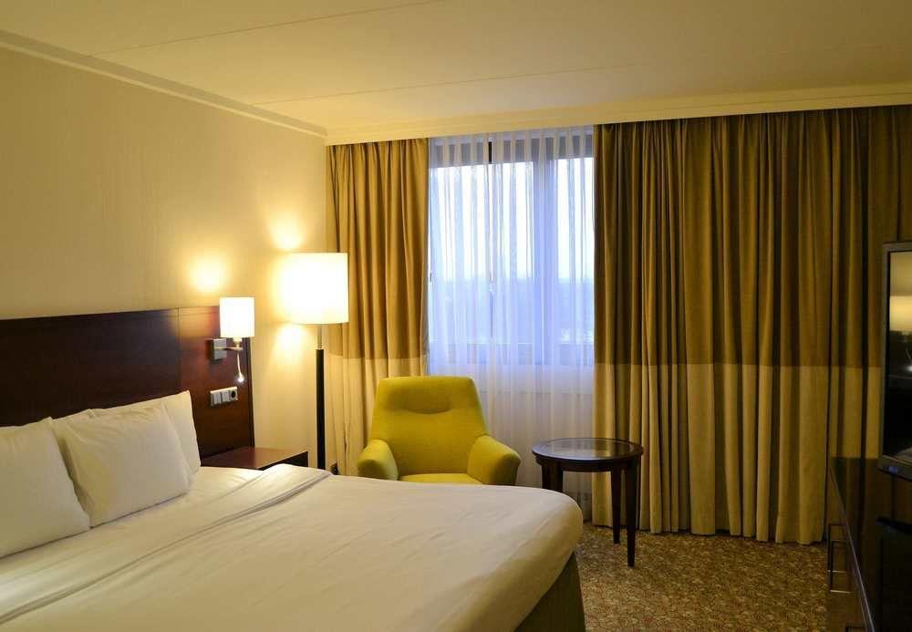 Courtyard By Marriott Duesseldorf Seestern Bagian luar foto