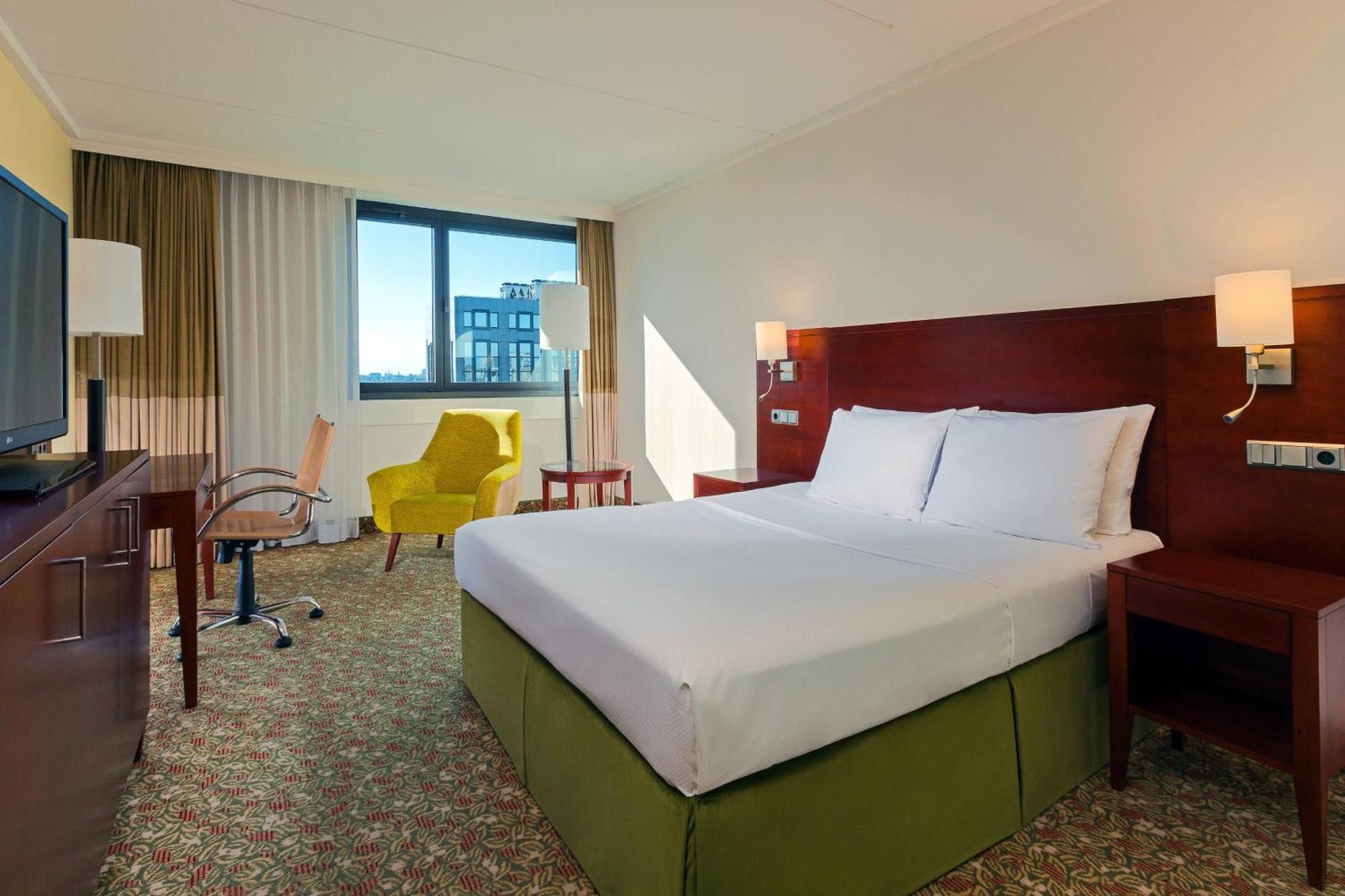 Courtyard By Marriott Duesseldorf Seestern Bagian luar foto