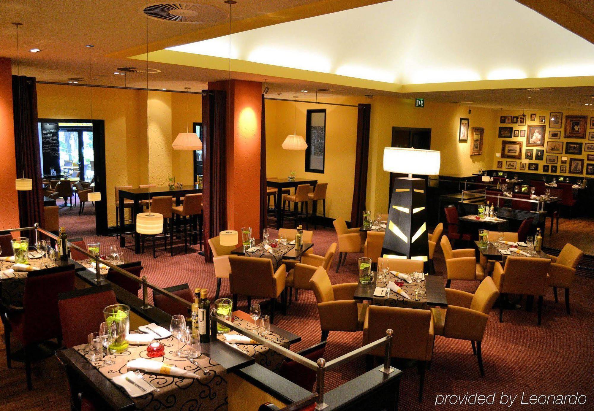 Courtyard By Marriott Duesseldorf Seestern Bagian luar foto