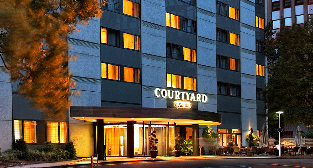 Courtyard By Marriott Duesseldorf Seestern Bagian luar foto